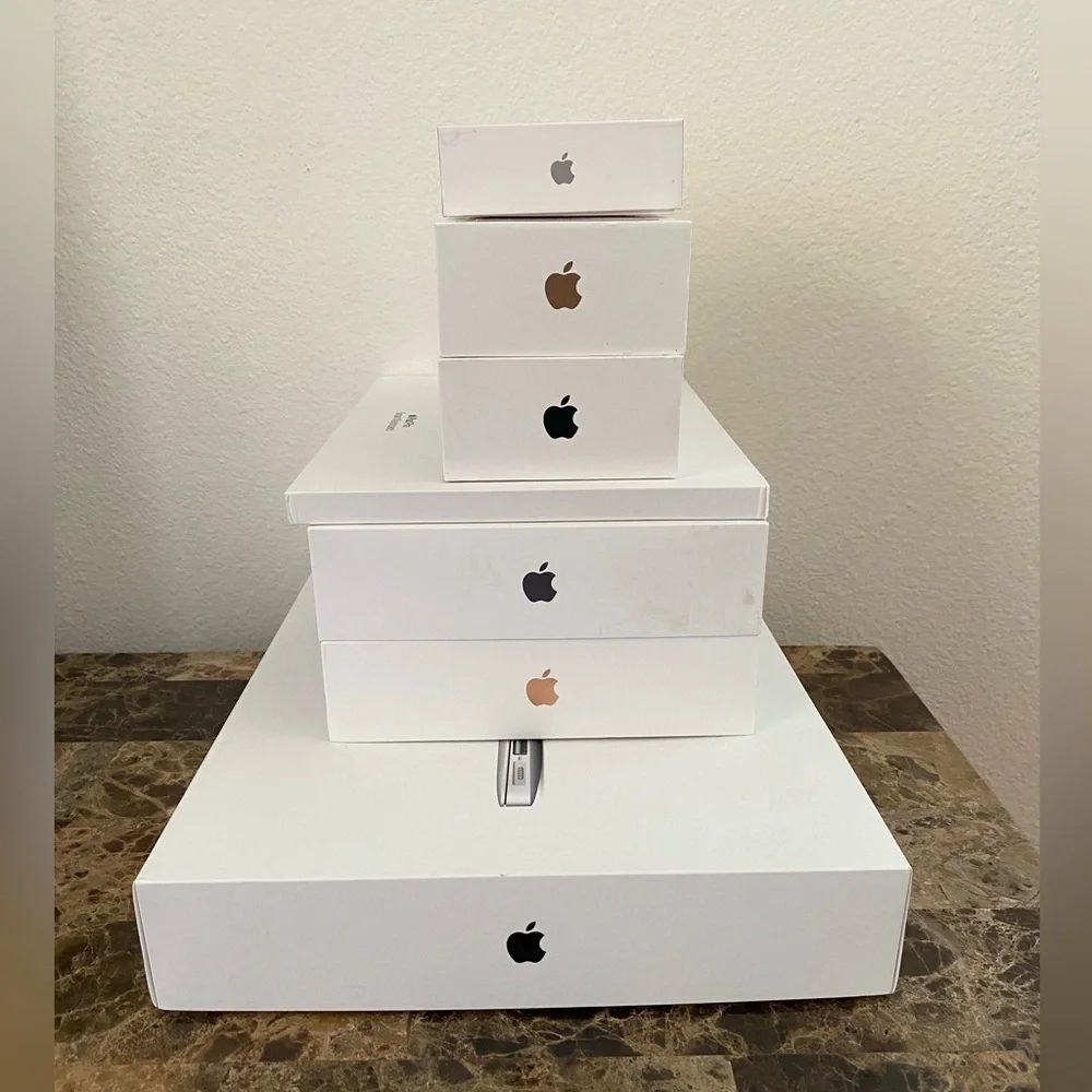 Lot Of 7 Assorted Apple EMPTY Boxes iPhones iPad MacBook Air EMPTY BOXES